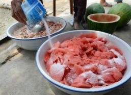 娱乐吃瓜酱农村,揭秘农村生活的趣味瞬间