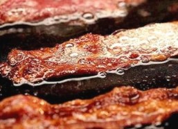 娱乐吃瓜酱烤肉是真的吗,揭秘网红美食的真伪之谜